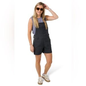NWOT Flylow Life Jumper Shortalls